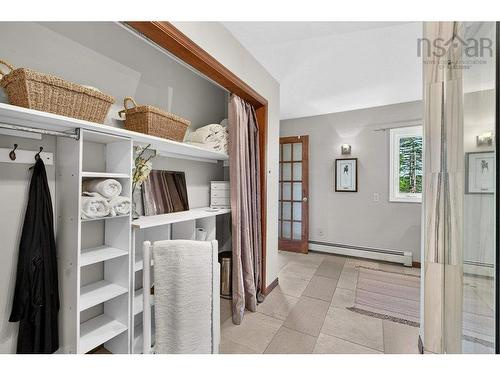 32 Halfway Lake Drive, Hammonds Plains, NS - Indoor Photo Showing Other Room