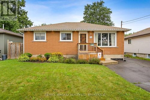 220 CUTRESS AVENUE  Welland (Broadway), ON L3C 2P8