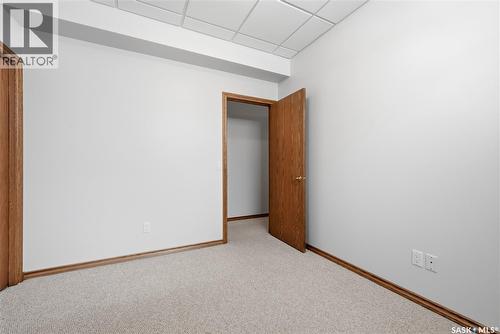 11330 Wascana Meadows, Regina, SK - Indoor Photo Showing Other Room