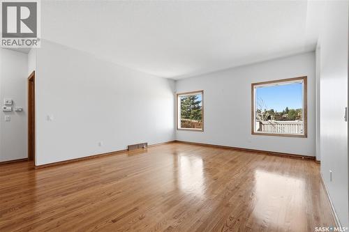 11330 Wascana Meadows, Regina, SK - Indoor Photo Showing Other Room