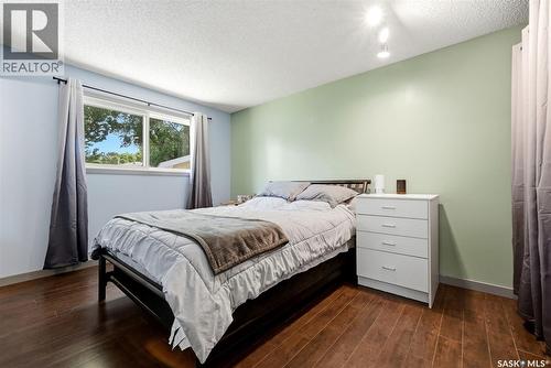 51 Martinac Crescent, Regina, SK - Indoor Photo Showing Bedroom