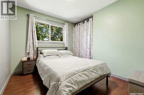 51 Martinac Crescent, Regina, SK - Indoor Photo Showing Bedroom