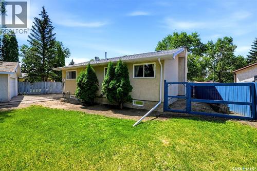 51 Martinac Crescent, Regina, SK - Outdoor
