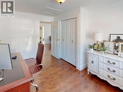 4311 Westview Ave, Powell River, BC - Indoor