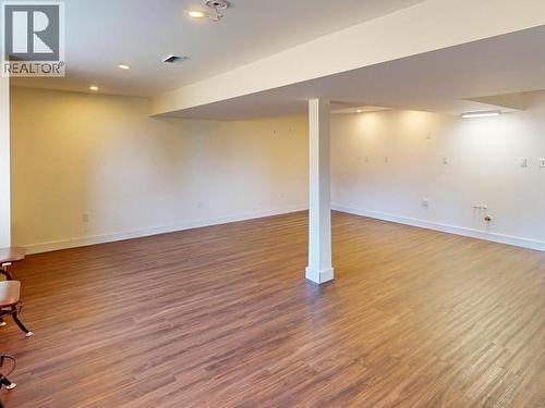 4311 Westview Ave, Powell River, BC - Indoor