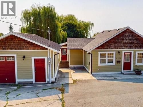 4311 Westview Ave, Powell River, BC - Outdoor