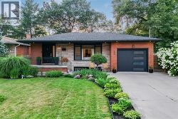 24 GARVEY Crescent  Hamilton, ON L8K 3X1