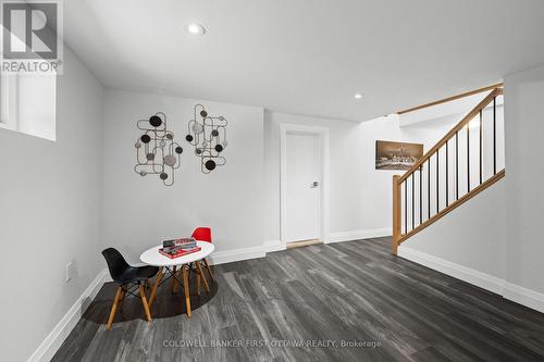 199 Mountbatten Avenue, Ottawa, ON - Indoor Photo Showing Other Room