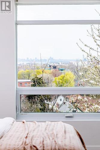 206 - 455 Charleton Avenue E, Hamilton, ON -  With View