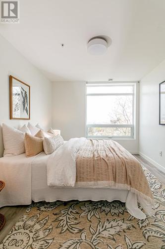 206 - 455 Charleton Avenue E, Hamilton, ON - Indoor Photo Showing Bedroom