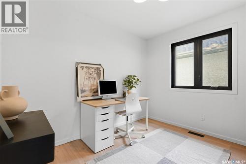 110 Mcfarland Place, Saskatoon, SK - Indoor Photo Showing Office