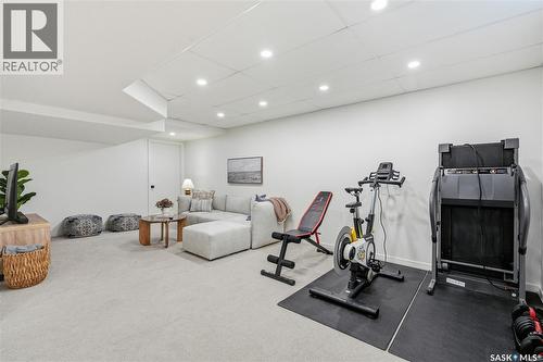 110 Mcfarland Place, Saskatoon, SK - Indoor Photo Showing Gym Room