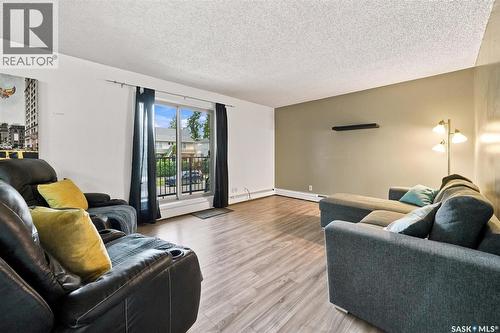 102 1008 Temperance Street, Saskatoon, SK - Indoor Photo Showing Living Room
