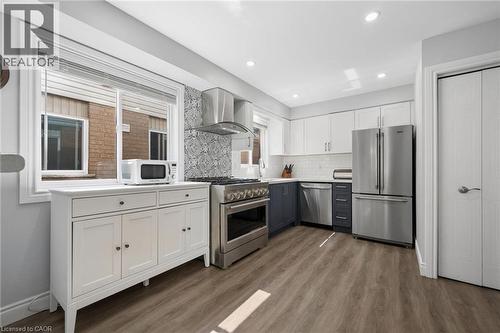 63 Starview Crescent, Guelph, ON - Indoor Photo Showing Kitchen With Stainless Steel Kitchen With Upgraded Kitchen