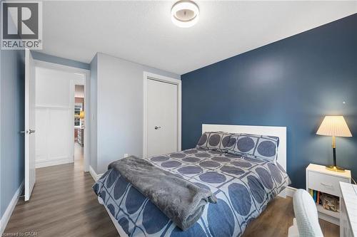 63 Starview Crescent, Guelph, ON - Indoor Photo Showing Bedroom