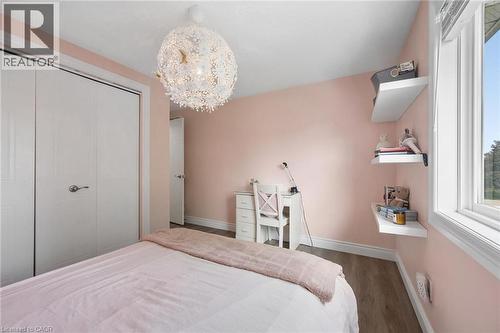 63 Starview Crescent, Guelph, ON - Indoor Photo Showing Bedroom