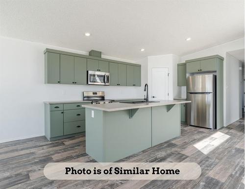 22 Vista Lane, Mitchell, MB - Indoor Photo Showing Kitchen