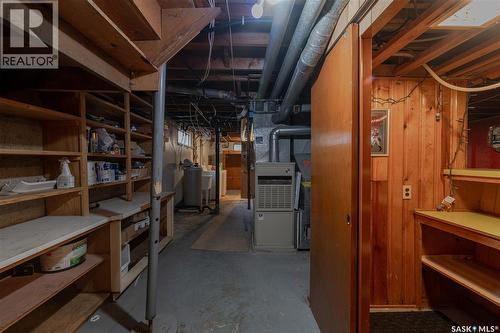 2818 23Rd Avenue, Regina, SK - Indoor