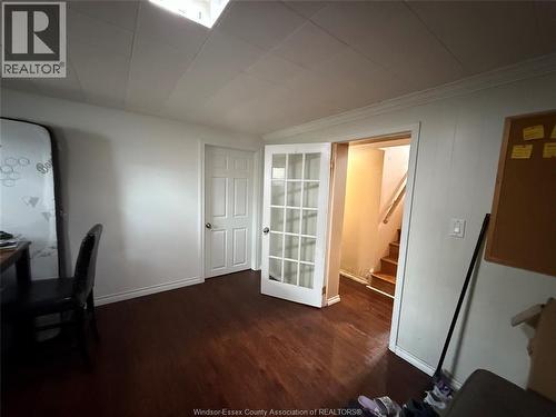 3087 AVONDALE AVENUE , Windsor, Ontario N9E 1X4 2