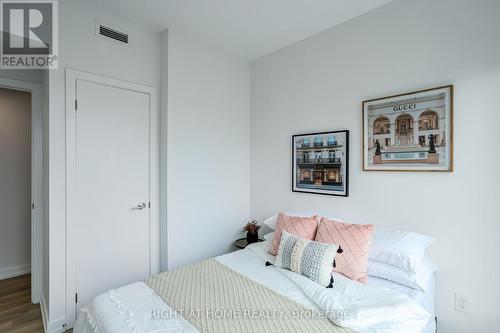 908 - 1100 Sheppard Avenue W, Toronto, ON - Indoor Photo Showing Bedroom