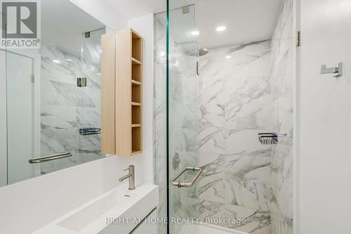 908 - 1100 Sheppard Avenue W, Toronto, ON - Indoor Photo Showing Bathroom