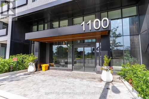 908 - 1100 Sheppard Avenue W, Toronto, ON - Outdoor