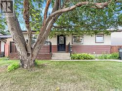 330 Meighen CRESCENT  Saskatoon, SK S7L 4W7
