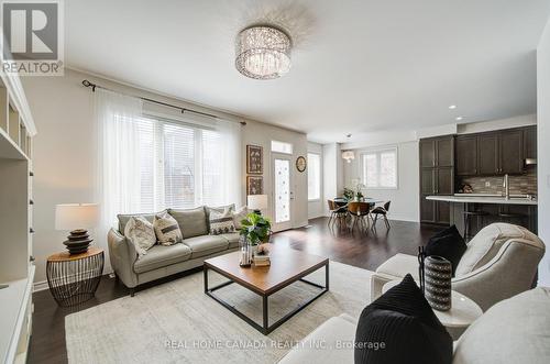 558 Bartleman Terrace, Milton, ON - Indoor Photo Showing Living Room