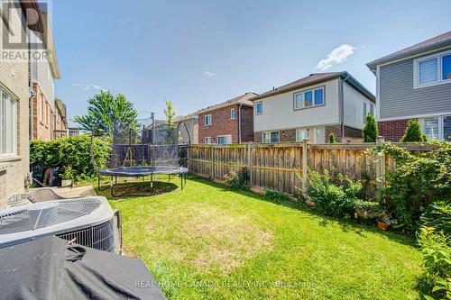 558 Bartleman Terrace, Milton, ON - Outdoor
