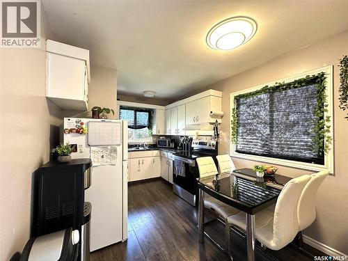 A&B 2818 7Th Street E, Saskatoon, SK - Indoor Photo Showing Other Room