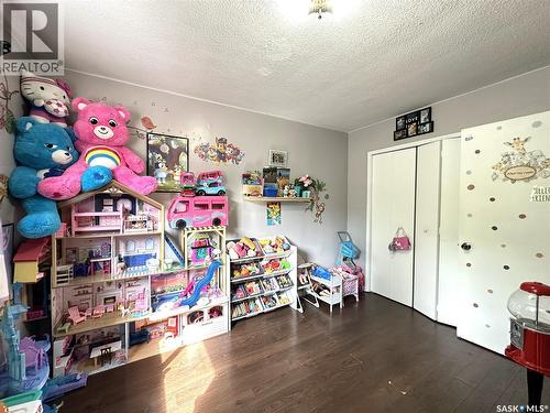 A&B 2818 7Th Street E, Saskatoon, SK - Indoor Photo Showing Other Room
