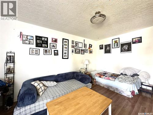 A&B 2818 7Th Street E, Saskatoon, SK - Indoor