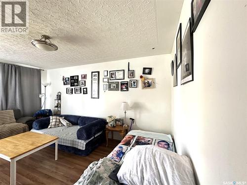 A&B 2818 7Th Street E, Saskatoon, SK - Indoor Photo Showing Bedroom