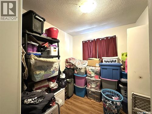 A&B 2818 7Th Street E, Saskatoon, SK - Indoor