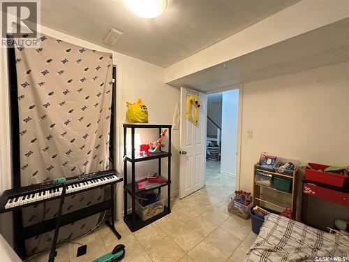 A&B 2818 7Th Street E, Saskatoon, SK - Indoor Photo Showing Other Room
