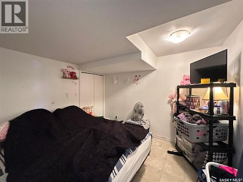 A&B 2818 7Th Street E, Saskatoon, SK - Indoor Photo Showing Bedroom