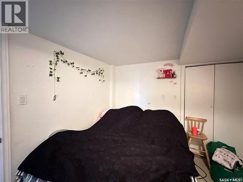 A&B 2818 7Th Street E, Saskatoon, SK - Indoor