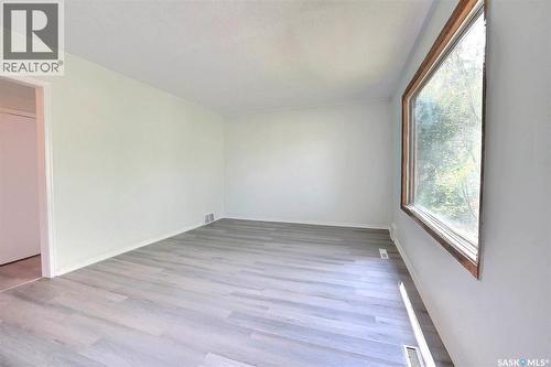 859 Pasqua Street, Regina, SK - Indoor Photo Showing Other Room