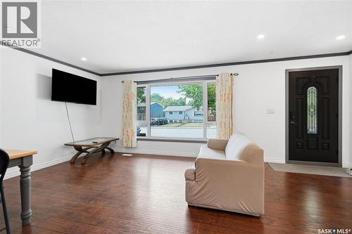 1809 Arlington Avenue, Saskatoon, SK - Indoor Photo Showing Living Room