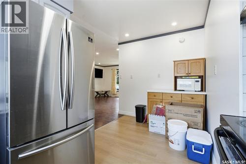 1809 Arlington Avenue, Saskatoon, SK - Indoor Photo Showing Kitchen