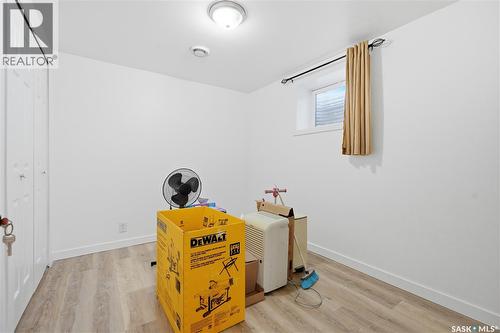 1809 Arlington Avenue, Saskatoon, SK - Indoor
