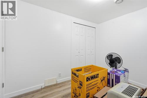 1809 Arlington Avenue, Saskatoon, SK - Indoor