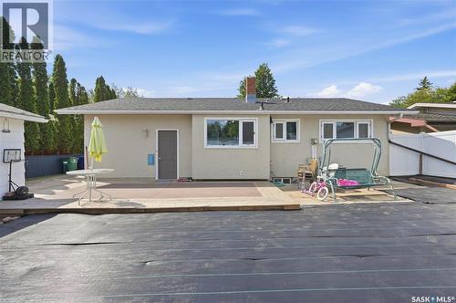 1809 Arlington Avenue, Saskatoon, SK - Outdoor