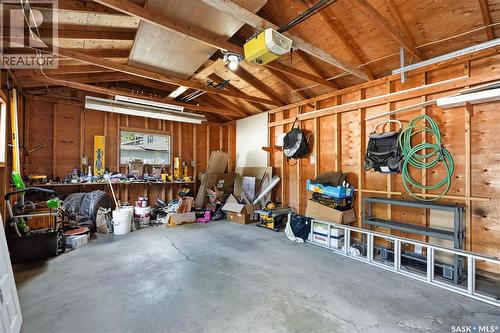 1809 Arlington Avenue, Saskatoon, SK - Indoor
