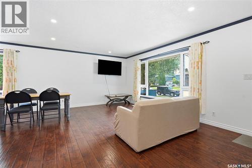 1809 Arlington Avenue, Saskatoon, SK - Indoor