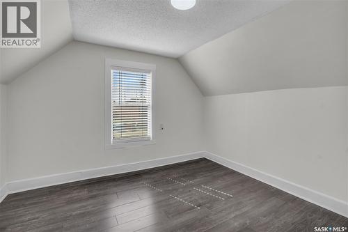 223 I Avenue S, Saskatoon, SK - Indoor Photo Showing Other Room