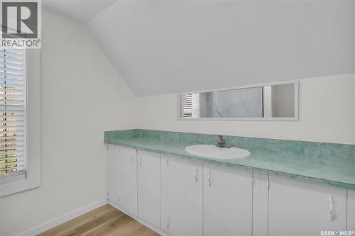 223 I Avenue S, Saskatoon, SK - Indoor