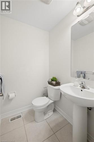 166 Deerpath Drive Unit# 49, Guelph, ON - Indoor Photo Showing Bathroom