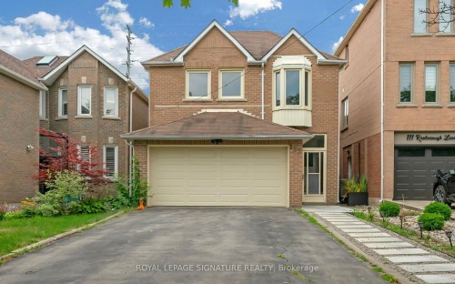 107 Roxborough Lane  Vaughan, ON L4J 4T5