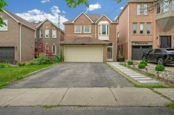 107 Roxborough Lane  Vaughan, ON L4J 4T5